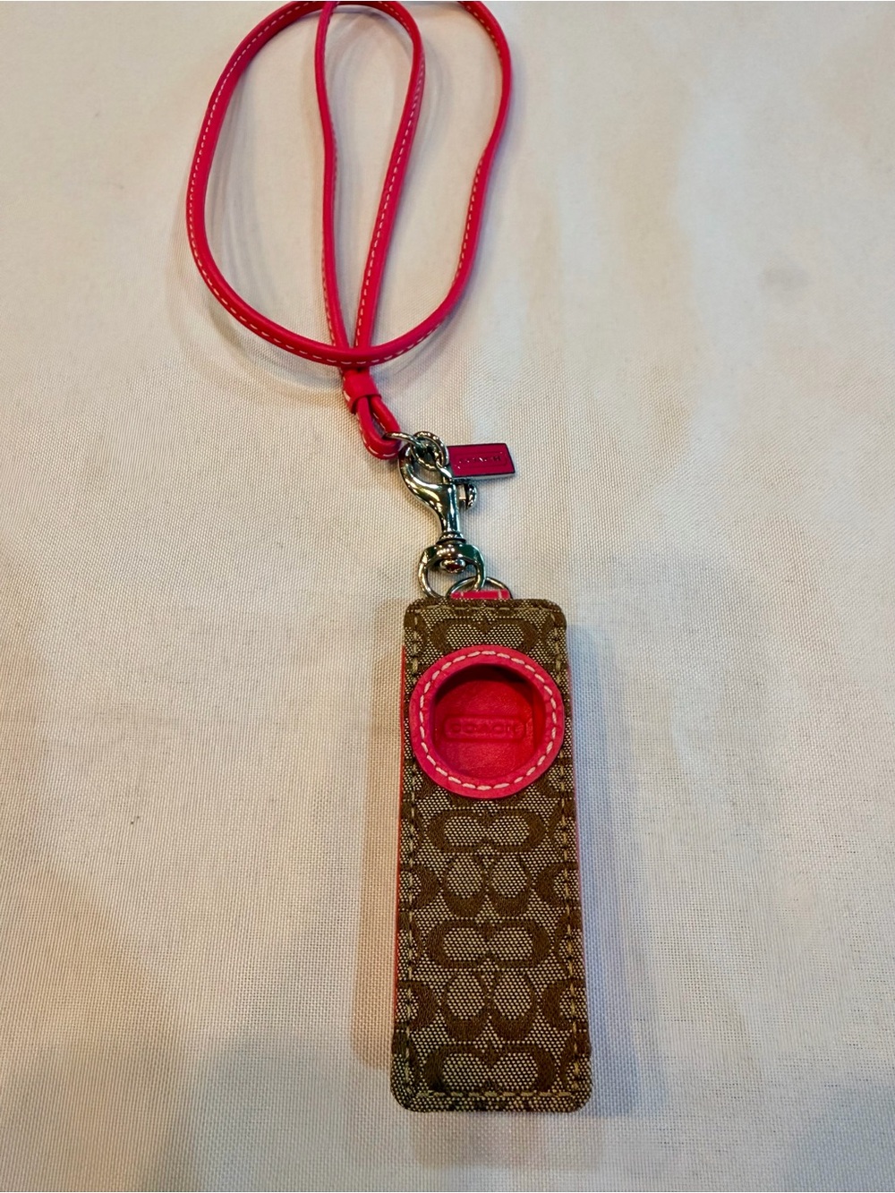 Vintage Coach Signature IPod Mini Case Vibrant Pink Metal Tag & Lanyard
